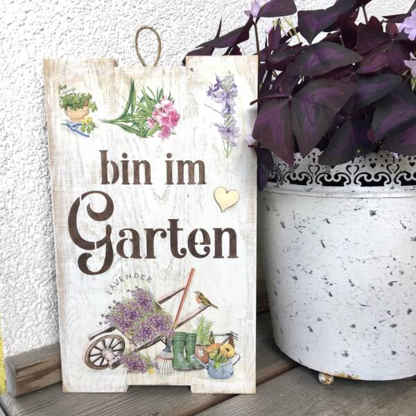 Holzbild A4 Bin im Garten mit Herz – Bild 4