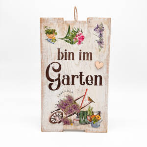Holzbild A4 Bin im Garten mit Herz